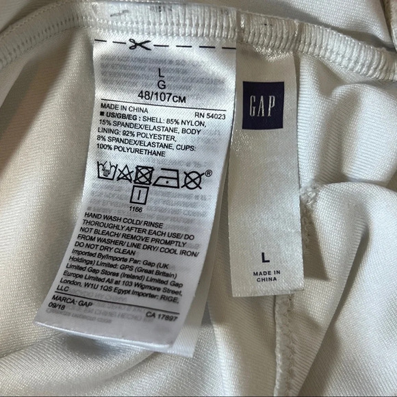 Gap One Piece Swimsuit, L - Picture 6 of 8